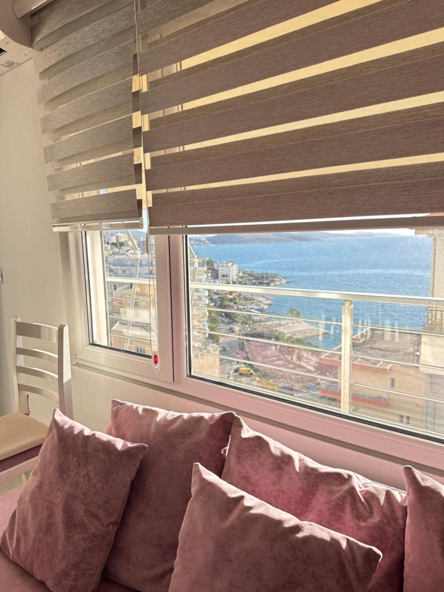 Rose Sea View Apartment Saranda Dış mekan fotoğraf